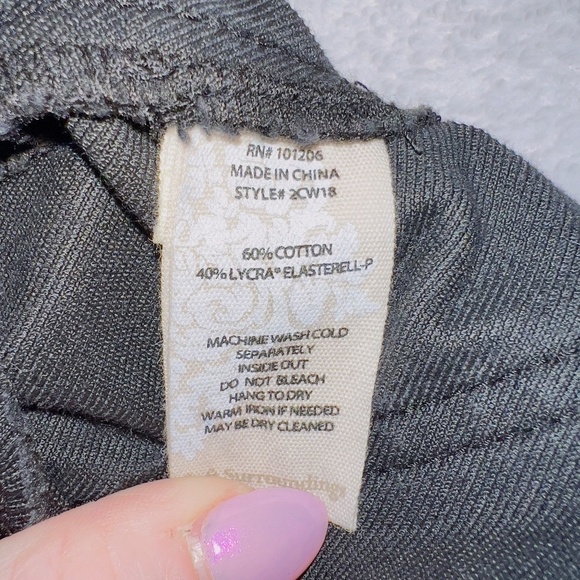 Soft Surroundings 2CW18 The Ultimate Denim Pull-On Bootcut Jeans in Black - Picture 6 of 7